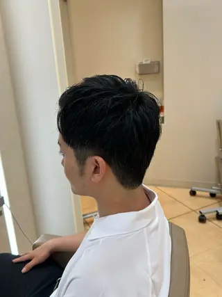 ショート メンズ 三富 陽菜のヘアスタイル