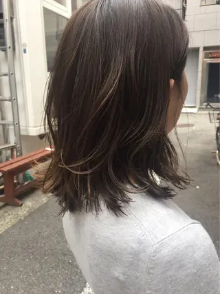 ミディアム カラー クオーレ hairのヘアスタイル