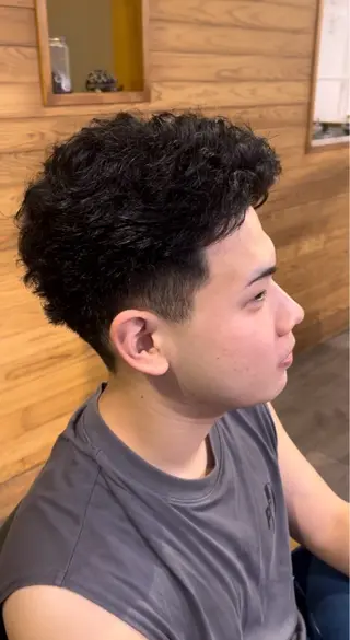 パーマ アキラ/渋谷/ ブリーチ/縮毛のヘアスタイル