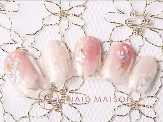 ネイル T RIRIKAのネイルデザイン