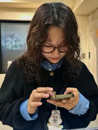 セミロング パーマ デザインカット/ パーマ/nanaのヘアスタイル