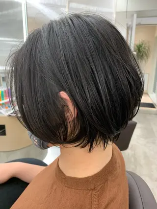 ショート カラー Silk-lei【銀座店】所属・銀座/美髪縮毛矯正 /髪質改善/山本翔華のヘアスタイル