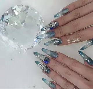 ネイル TIDY M&Mのネイルデザイン