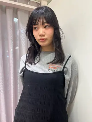 ミディアム カラー 松村 澪里のヘアスタイル