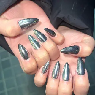 ネイル 河野 弥月のネイルデザイン