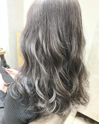 ロング カラー 🌿earth亀有店 【緑髪のノブ】🌿のヘアスタイル