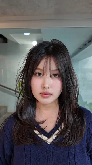 ロング カラー You/中明度カラー 🎨3ヶ月持つカットのヘアスタイル