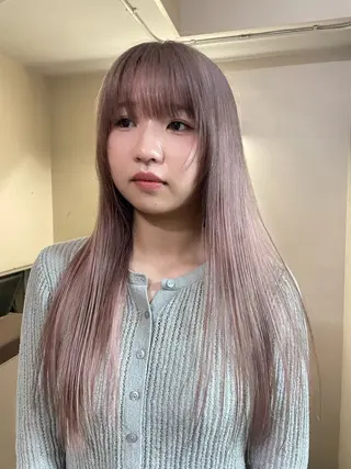 ロング カラー mio ／ハイトーンのヘアスタイル