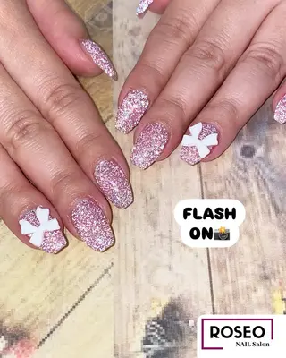 ネイル 渋谷ネイルサロン ロゼオのネイルデザイン