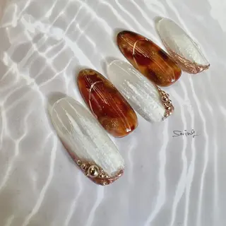 ネイル SWING Nail Salon所属・Yoshida Takakoのネイルデザイン