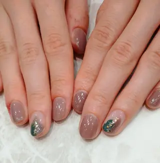 ネイル 會田 瑠衣のネイルデザイン