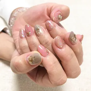 ネイル 黒沢 直子のネイルデザイン