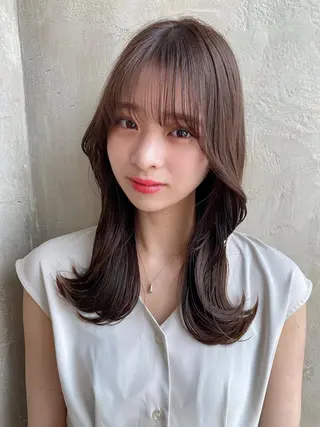 ミディアム カラー 顔周り/くびれヘア 韓国ヘア💕風間るなのヘアスタイル
