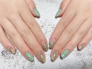 ネイル Nailsalon Blueのネイルデザイン