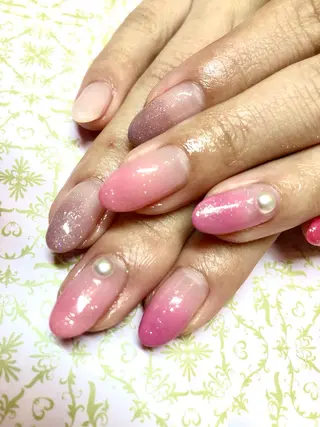 ネイル Piacere所属・Piacere 絵美のネイルデザイン