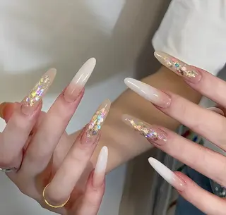 ネイル Oomiya 服部のネイルデザイン