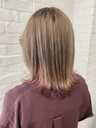 セミロング 🍀透明感抜群🍀/ ハイトーンカラーのヘアスタイル