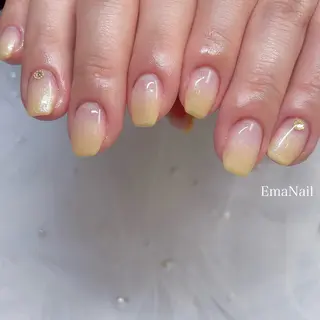 ネイル EmaNail天満橋店所属・EmaNail Risaのネイルデザイン