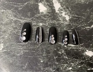 ネイル マルサンカクシカク所属・○△□ 守口市のネイルデザイン