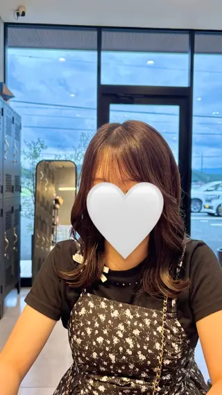 ミディアム 水野 志保のヘアスタイル