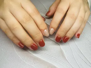 ネイル LILY NAIL所属・城 沙織のネイルデザイン