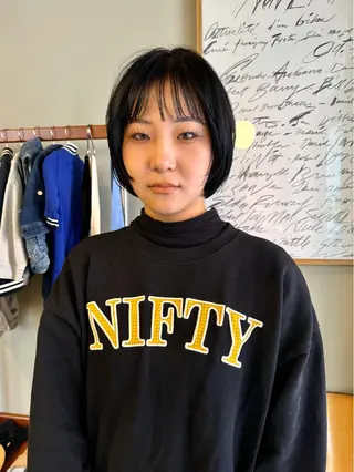 ショート muku所属・muku / TAKUMIのヘアスタイル