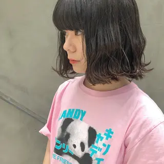 ミディアム カラー 幸喜 美咲のヘアスタイル