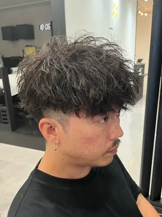 ショート パーマ メンズ 【店長】メンズ職人 短髪　ハイトーン🔥のヘアスタイル