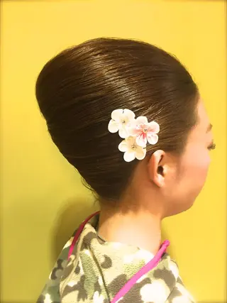 カラー ヘアアレンジ 鬼頭 洋吏のヘアスタイル