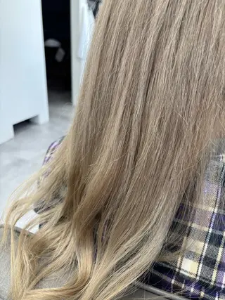 ロング あいか🌷韓国ヘア/ 艶髪/ハイトーンのヘアスタイル