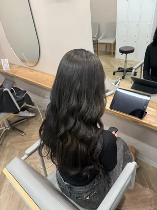 ロング ブリーチ/透明感 岡山駅/のりまきのヘアスタイル