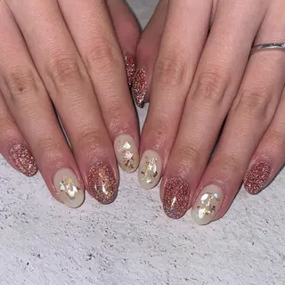 ネイル LUNI（シェアサロンHeartSpace内）所属・LUNI 久屋大通 ˚✧₊⁎/ yuriのネイルデザイン