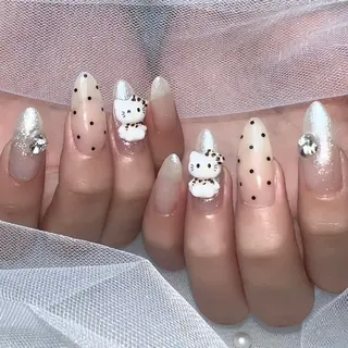 ネイル yuan⭐️ pas á pasのネイルデザイン