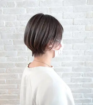 ショート カラー little×PORTO 元町所属・Topstylist ゆきこのヘアスタイル