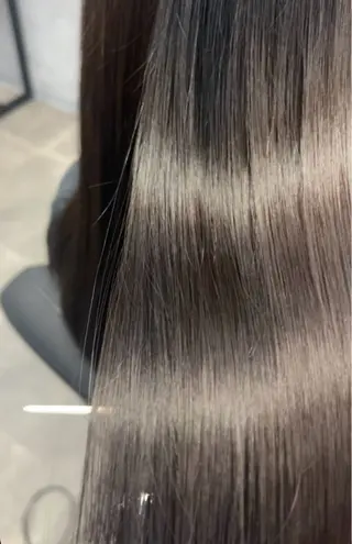 ロング カラー 熊谷 有紗のヘアスタイル