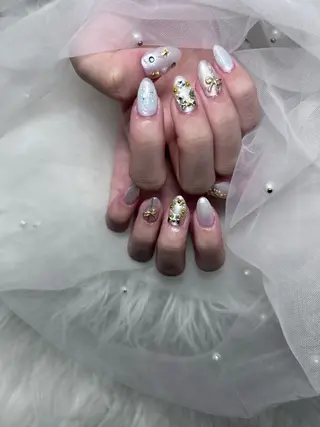 ネイル 🌈 Laule'aのネイルデザイン