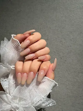 ネイル I-nailロング /ワンホン/キラキラのネイルデザイン