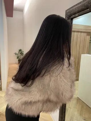 ロング 安田 朱由のヘアスタイル