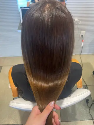 ロング カラー ベージュカラー⌇﻿ くびれヘア.𐙚心音のヘアスタイル