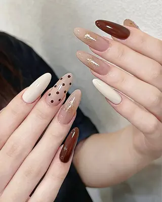 ネイル JIN 168 新大久保のネイルデザイン