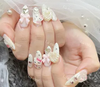 ネイル hikikibyee ♡のネイルデザイン