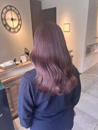 セミロング カラー 川越 輝梨奈のヘアスタイル