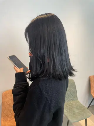 ミディアム カラー 似合わせカット/ aoiのヘアスタイル