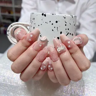 ネイル Queens 榊 まおのネイルデザイン