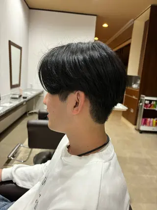 ミディアム 矢藤 豪晃のヘアスタイル