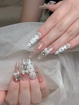 ネイル Maggie Nail🦩のネイルデザイン