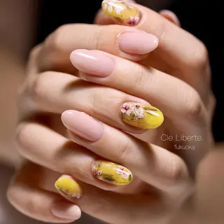 ネイル Elio所属・Elio 国泰寺のネイルデザイン