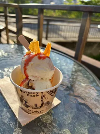 マツエク・マツパ アイブロウ GO TODAY SHAiRE SALON Vellmie店所属・吉祥寺kasumi 🌛eye/browのマツエク・マツパデザイン