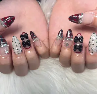 ネイル Rureri .のネイルデザイン