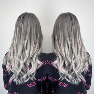 ミディアム KIRA✩.*˚小川 仁美のヘアスタイル